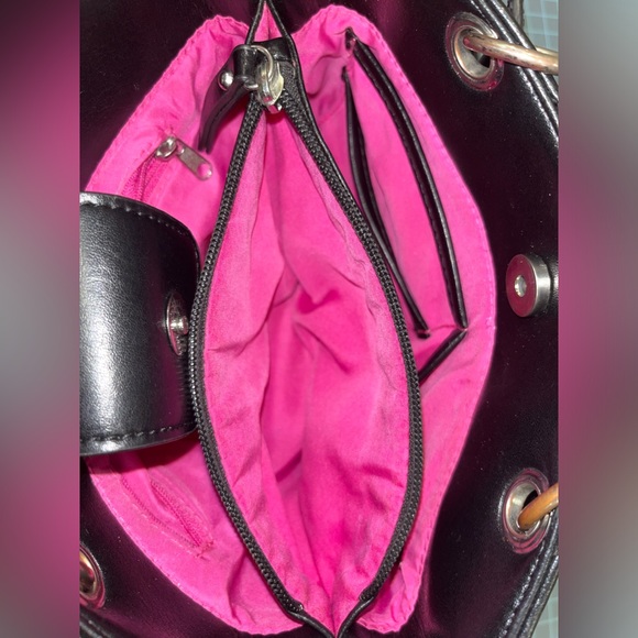 Nicole Miller black faux leather chevron satchel purse - Picture 15 of 16